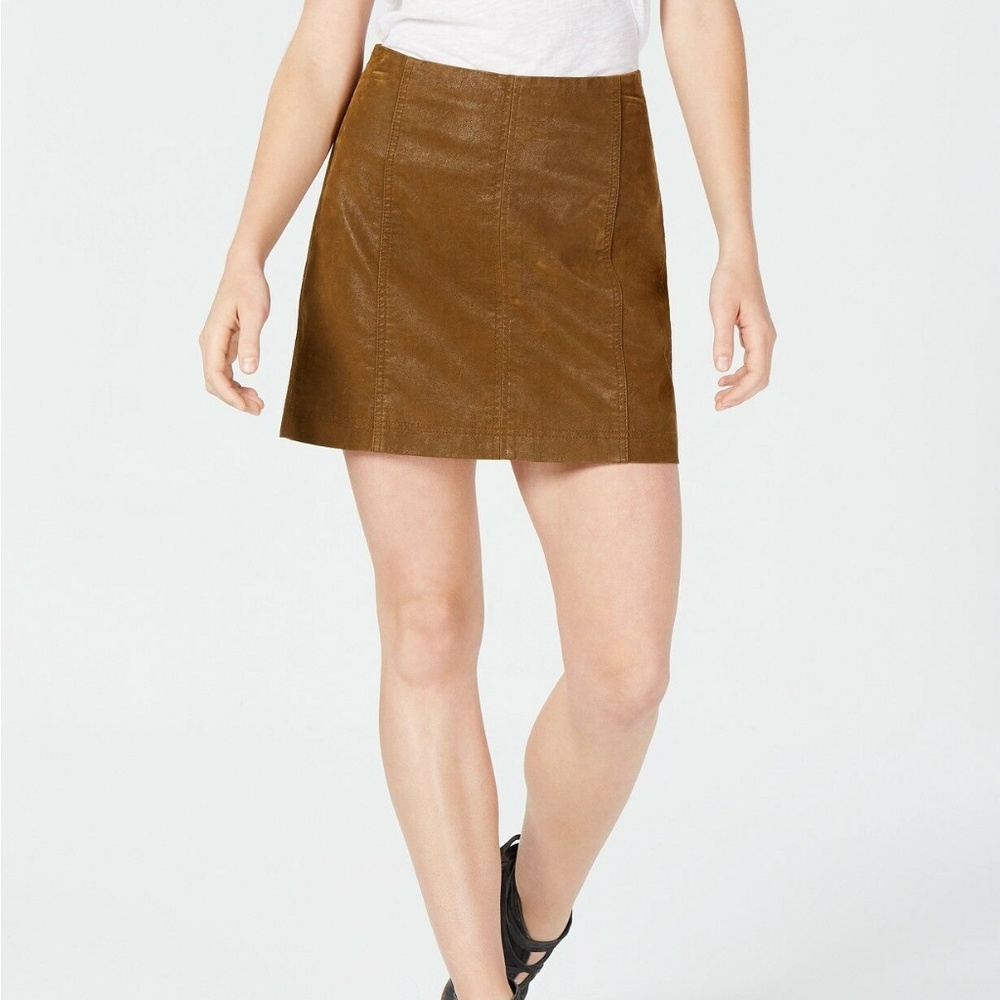 FREE PEOPLE Modern Faux Leather Mini Skirt Women’s - Picture 3 of 5
